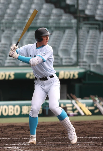 菰田陽生(山梨学院) 身長194cm、体重100kgの巨躯で投打共に高いポテンシャルを秘めた二刀流