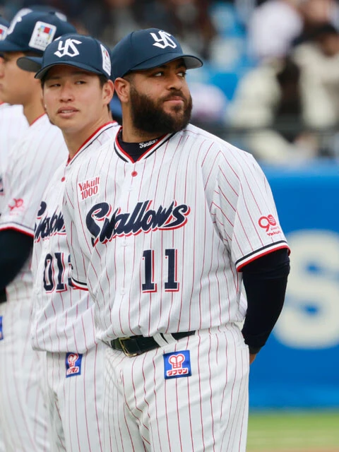 アビラ［ヤクルト］28歳／ベネズエラ／前所属：ガーディアンズ／右投右打／【年俸】1億5000万円／最速156キロ、昨季MLBで54試合登板と実績十分。「巨尻でフォームの安定感が◎」。背番号11は親交があったダルビッシュにあやかった【評価A】