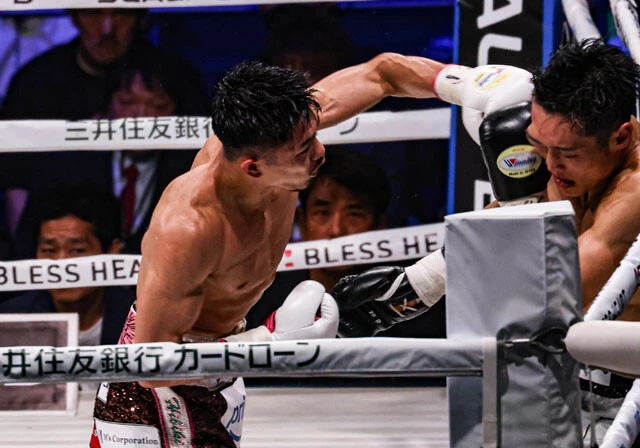 容赦のない強打の連発で西田凌佑相手に6回終了時TKO勝利を収め、中谷潤人はWBC＆IBF世界バンタム級王座統一を果たした