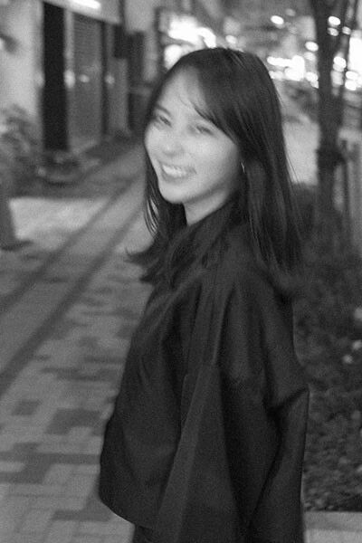 ほろ酔いで外を散歩するのが最高に気持ちいい季節ですね〜