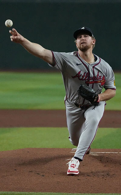 2年目右腕、シュウェレンバック（ブレーブス）。昨季デビューして127奪三振、23与四球の好成績を収めた