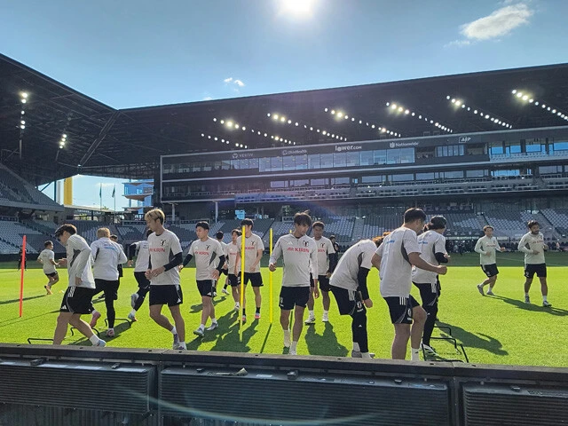 アメリカ戦前日の日本代表メンバーのアップ風景。主力とサブ組の力の差を本遠征のみで判断するのはフェアではないとの声も多い