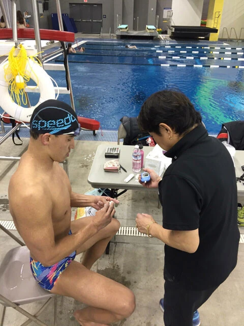 トレーニング効果やレース後の身体の状態を把握するため、定期的に血中乳酸値を測定していました。タイムだけでは見えない部分を示す重要な指標の一つでした