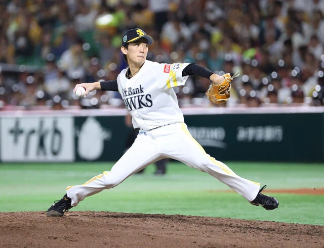 大津亮介（ソフトバンク／投手）　今季ここまで防御率1.03、4勝を記録。年をまたいで7連勝中と抜群の安定感を誇る
