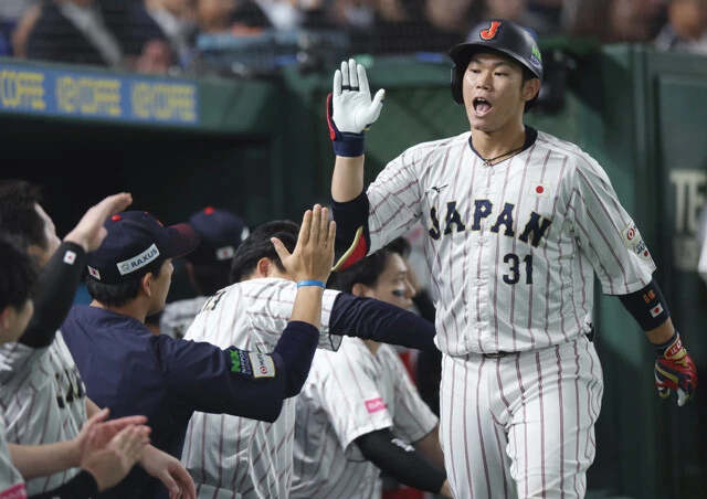 23年、24年は井端ジャパンの主力として起用された強打の捕手・坂倉。昨季は打撃不振に陥り、今大会では残念ながら選外となった