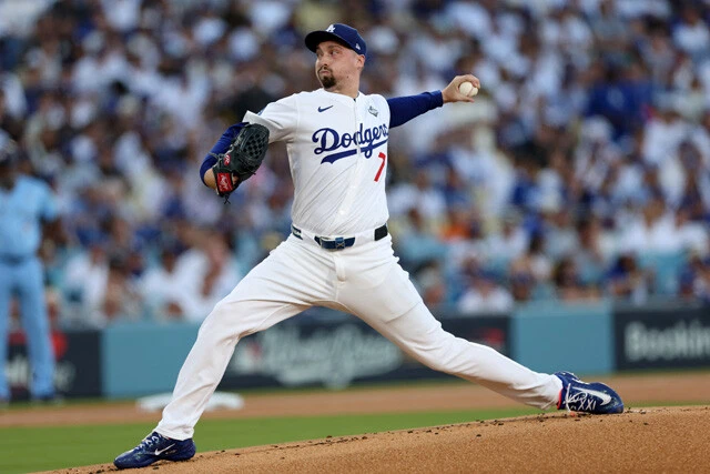 開幕から負傷者リスト入りしたスネル。昨季ポストシーズンではサイ・ヤング賞受賞投手らしい圧巻の投球を披露した