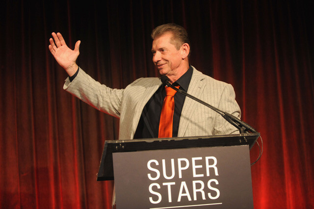 自身も強烈なキャラクターで有名となった元WWEオーナーのビンス・マクマホン。リングネーム決定における実権も握っていた