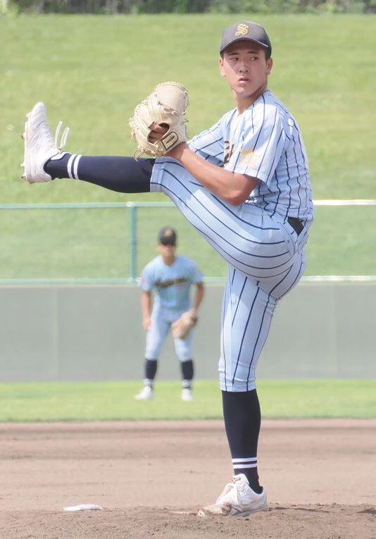 石川大介（昴学園高）　今春の三重大会でチームを優勝に導いた好投手。実家はすし店