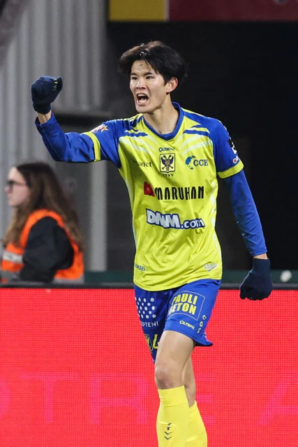 現在ベルギーリーグで得点ランク1位タイの後藤。「191㎝とサイズもあり、連続して相手にプレスをかける献身性もある」（レオザ氏）