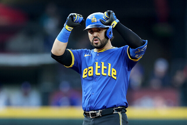 ベネズエラ代表（内野手）　エウヘニオ・スアレス　34歳ながら昨季49本塁打、118打点と大爆発したスアレス。悲願のWBC優勝を目指す