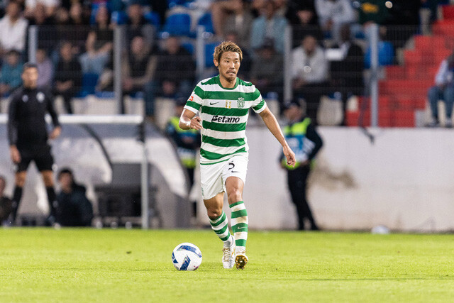 大逆転でベスト8入りを決めたスポルティングの守田英正