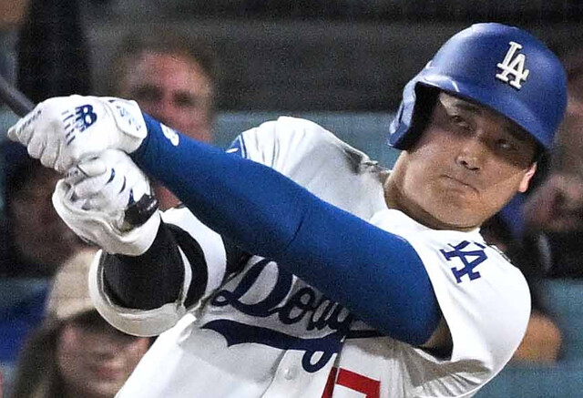 「打者のデフォルトは半速球（変化球）待ち！」「MLB打率ランク"右高左低"の原因は守備シフト！」　いまちょうど知っておくべき野球の新常識
