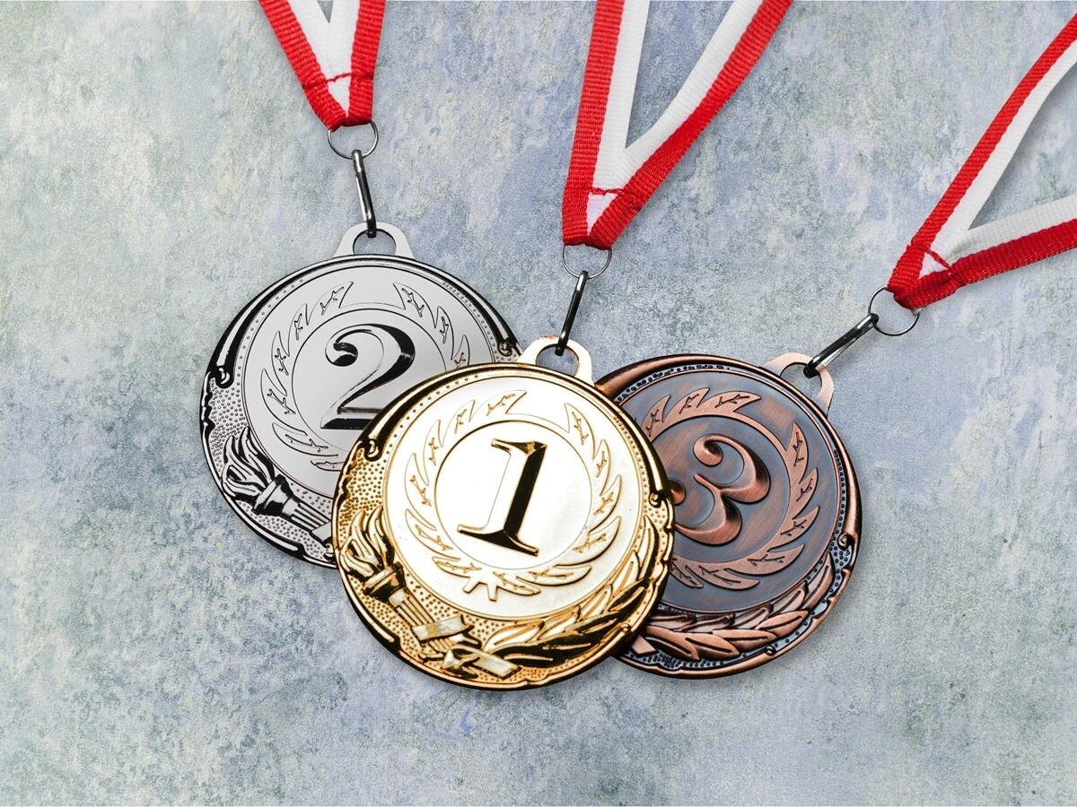 【2026年最新】オリンピックの賞金（報奨金）はいくら？　日本と海外の差や「税金」の仕組みを徹底解説