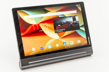 ガンメタルの本体は、金属パーツを多用して質感はかなり高め。OSは最新のAndroid 5.1を搭載して動作はサックサクです!