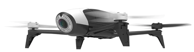 本体サイズは横幅382×奥行き328×高さ89㎜。屋外はもちろん、許可さえ取ればちょっと広めな体育館でも飛行できるコンパクトさで、本体は強度も十分。多少の墜落でもビクともしない頑丈設計!