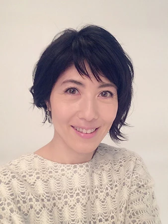 最初に誰から何を学ぶかが大事というのは、人もAIも同じようです。