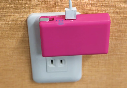 1台2役持ち運びバッテリー ACプラグ付リチウム充電器