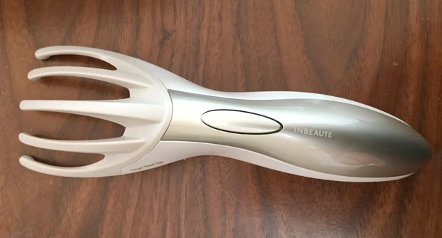 まるで美容院のヘッドスパのような目覚め感、リフトアップ感が味わえると話題。プレゼントに最適! 実売8000円