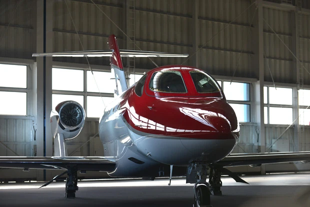 画期的と評される「主翼の上面」のエンジン配置。広い機内スペースと静寂性だけでなく、優れた空力特性の実現にも貢献した