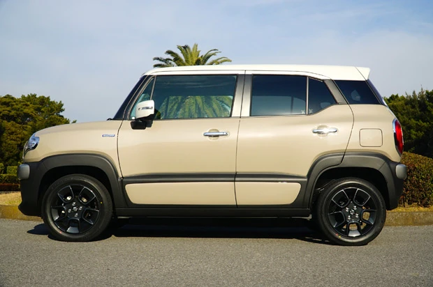 ●6速AT●全長×全幅×全高:376mm×1670mm×1705mm●車両重量:100kg●エンジン:1リットル直列3気筒ターボ+モーター●最高出力:99PS●モーター出力:3.1PS●最大トルク:15.3kgm●モータートルク:5.1kgm●使用燃料:無鉛レギュラー●車両本体価格:218万9160円(税込)