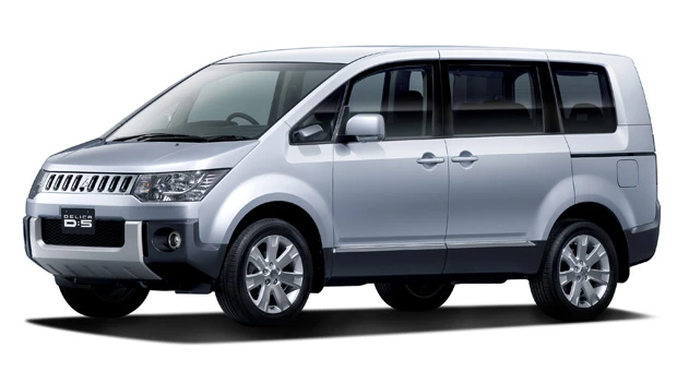 4WDシステムには走行状況に応じ、前後輪へのトルク配分をコントロールする電子制御を採用