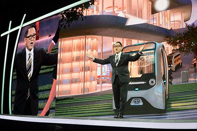 １月６日、トヨタの豊田章男社長が「ＣＥＳ２０２０」に登壇。街造りに挑むことを高らかに宣言し、話題をかっさらった