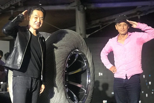 ブリヂストンの「月面探査車用・巨大タイヤ」開発責任者を直撃「そもそも月面でタイヤって使えるんですか？」