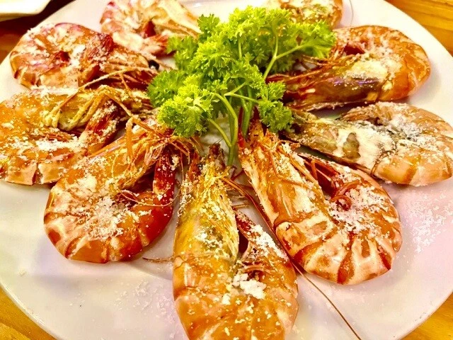 海老の塩茹で（うまい）