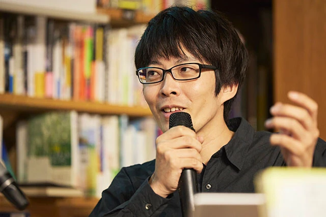 「動物それぞれに、生存に適した能力が備わっているのであって、そこに優劣はない。複雑な音声言語を他の動物が持っていないのは、彼らが愚かだからではないんです」と鈴木先生