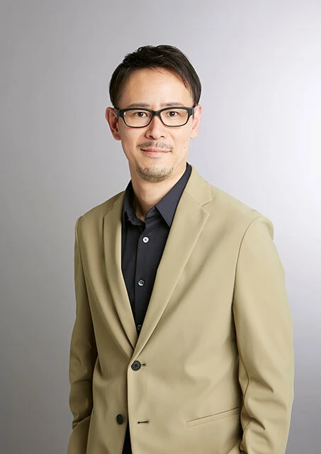 「ゾクゾクするという触覚刺激を聴覚の刺激だけで得ているって、よく考えたら不思議な現象です。ASMRは触覚と聴覚に関する謎を解き明かすカギになるかもしれません」と語る仲谷正史氏