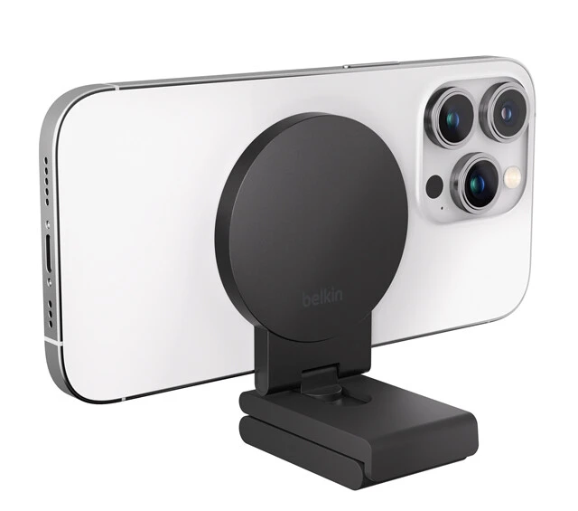 MagSafe対応iPhoneマウント（Macデスクトップおよびディスプレイ用）　ベルキン／実勢価格5600円前後