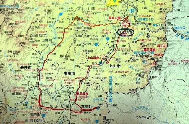 ママチャリを夜通し漕いで山形県内の国道をぐるっと一周した。地図の赤い線がルート。