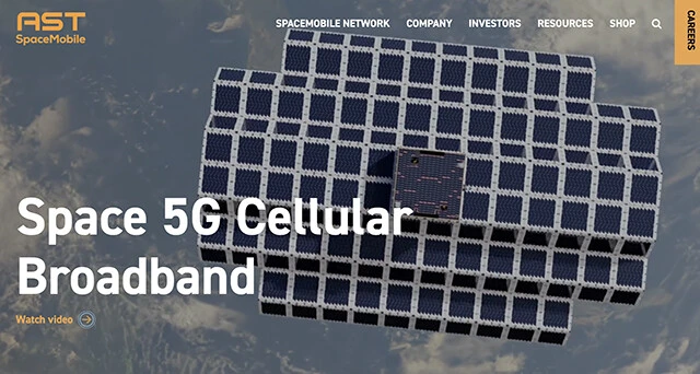 楽天モバイルはアメリカの宇宙開発企業、AST SpaceMobileと提携。同社はAT＆T、ボーダフォン、Googleなど通信とITの超大手が出資する衛星通信の有望企業。すでに同社の試験衛星であるBlueWalker 3が運用中