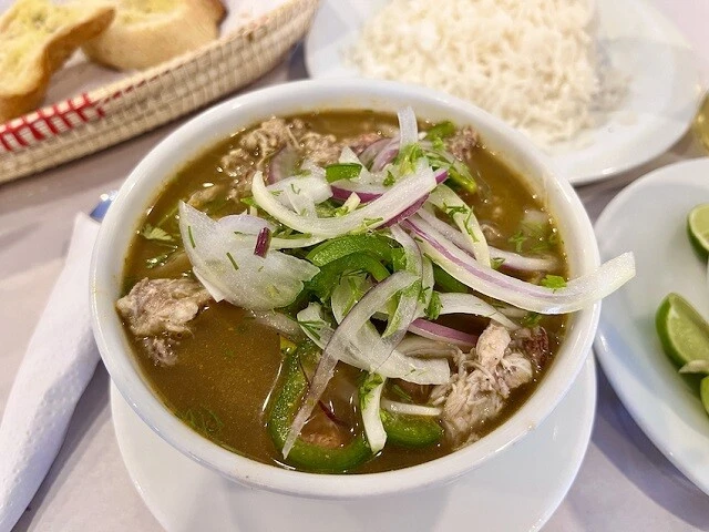 カングレホ(カニ)のセビーチェ