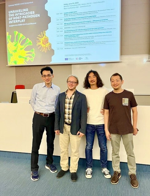 ミニシンポジウムを終えて。左から宮崎大学のS、イリ、私、熊本大学のI