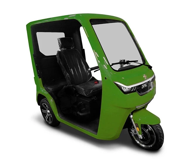 ビークルファン ETT-NEO［電動トゥクトゥク］　三相2000Wモーター、最高時速を50キロに抑えるリミッター搭載。リチウム酸鉄バッテリーの安全性も高く、家電量販店での販売にこぎつけた。価格は88万円、別オプションで2バッテリー搭載も可