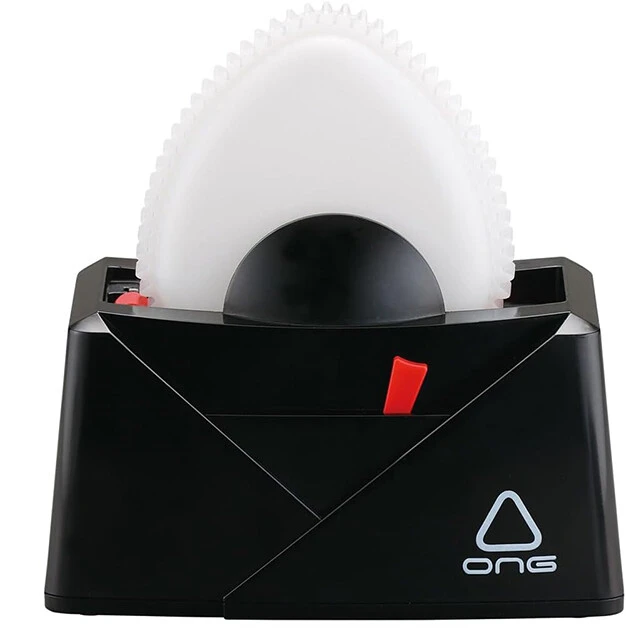 タカラトミーアーツ 究極のおにぎり　あつあつご飯をケースに入れ、レバーをONにするとぐるぐる回転。30秒で適度に空気を含んだふんわり＆もっちりの「究極のおにぎり」が完成！　卵黄?油漬けを簡単に作れるトレーも付属。4378円