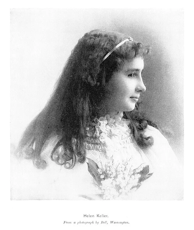 ヘレン・ケラーは視聴覚障害を持ちながら、社会福祉活動家として活躍した。