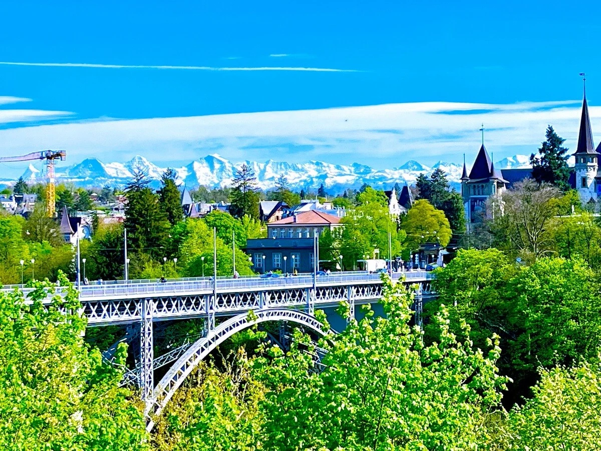 生粋の「コロナウイルス学者」を訪ねて～ベルン（中編）【「新型コロナウイルス学者」の平凡な日常】