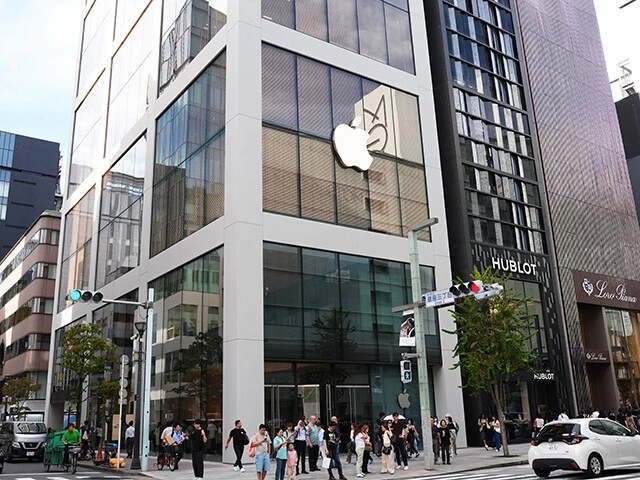 Appleは日本国内10店舗、世界全体では530店舗以上を展開している