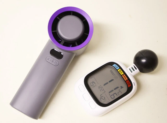 ●100段階 強風ペルチェハンディーファン&黒球式熱中指数計 HDL-1717(ヒロ・コーポレーション) ドライヤー並みの風量を誇る100段階強風ハンディファンは、ペルチェ素子付きで冷感マシマシ! 黒球式熱中指数計は熱中症危険度を即時チェック可能。コンビで完全予防だ! 各6000円