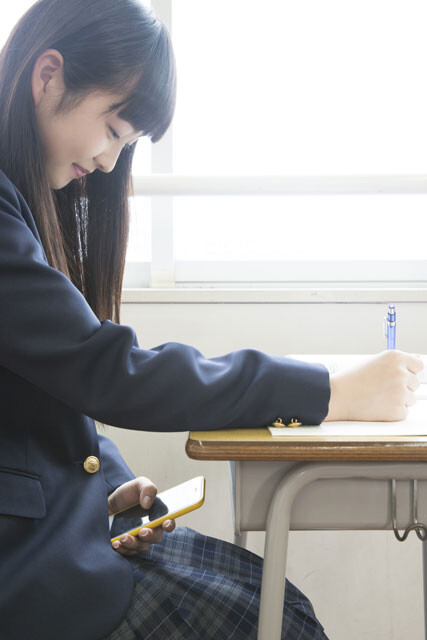 達成すべき目標だけを与えると、AIは文字どおり「手段を選ばず」その目標達成のために試行錯誤する。ルールや倫理の設定がカギになる（写真はイメージです）