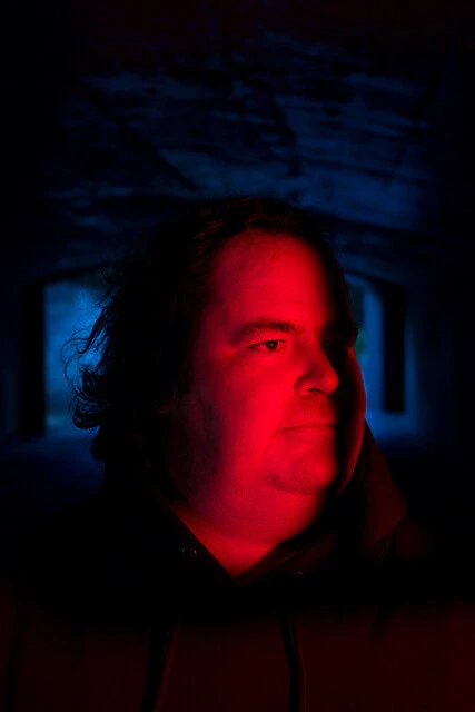 グーグルの元エンジニアであるブレイク・ルモワン氏（写真）は、AIシステム「ラムダ」に意識が宿ったと主張。機密保持契約に違反したとして、後に解雇された